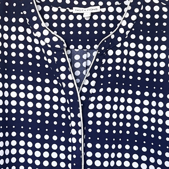 Blue and white log sleeve blouse - Picture 7 of 7